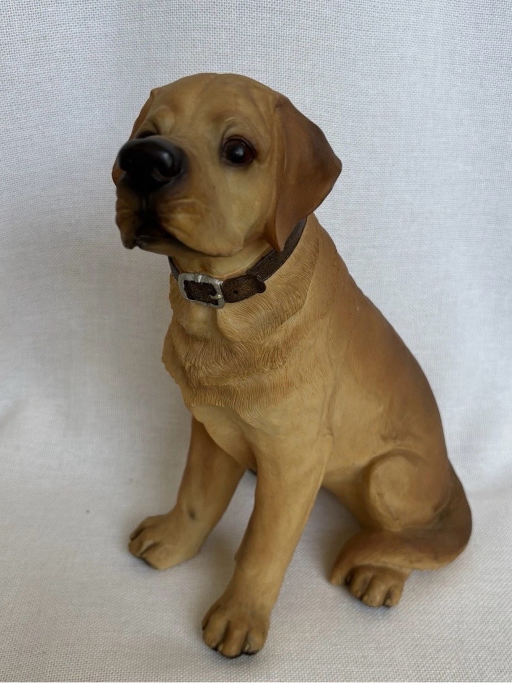 Vintage Golden Labrador Retriever Resin Dog Statue 10” x 6”